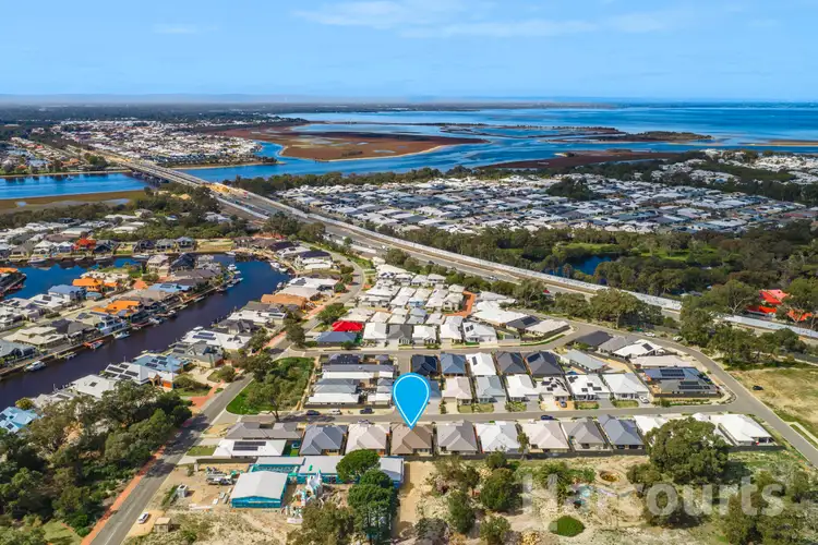 17 Koolbardi Street, Halls Head WA 6210