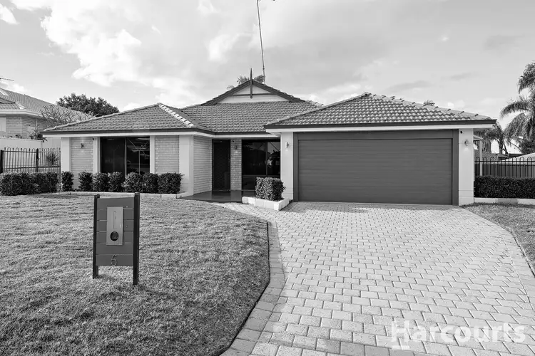 5 Willmott Close, Halls Head WA 6210