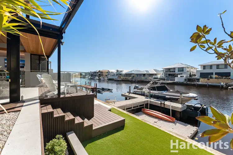 8 Twilight Court, Dudley Park WA 6210