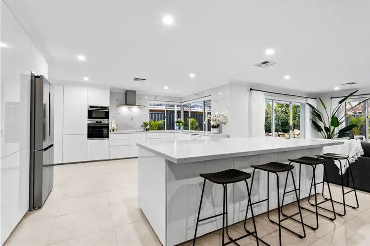 91 Aitken Drive, Winthrop WA 6150
