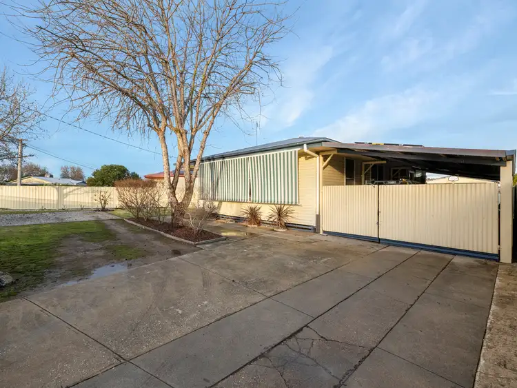 Second view of Homely house listing, 21 Higgins Street, Wangaratta VIC 3677