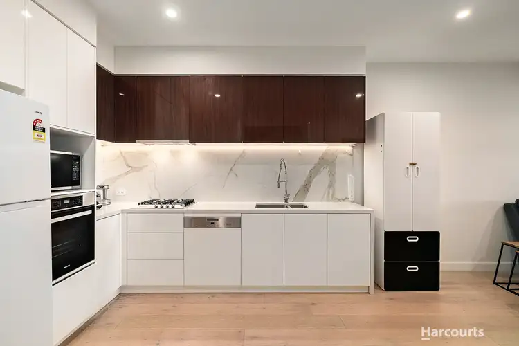 304/180 Reynolds Road, Doncaster East VIC 3109