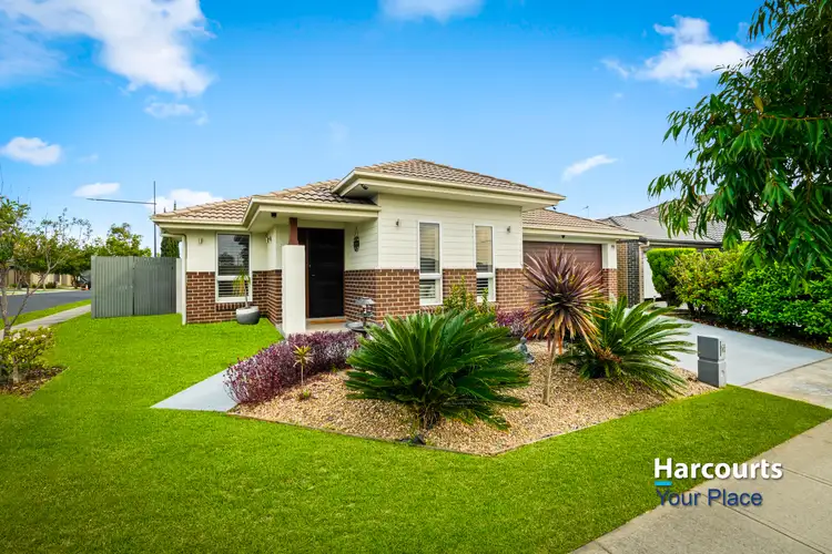 11 Stephenson Drive, Ropes Crossing NSW 2760