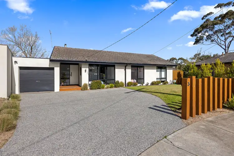 Third view of Homely house listing, 3 Doran Court, Frankston VIC 3199