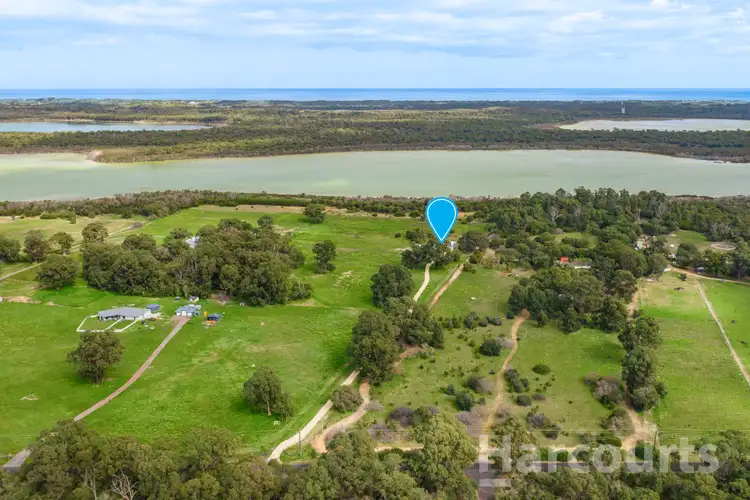 306 Newnham Road, Lake Clifton WA 6215