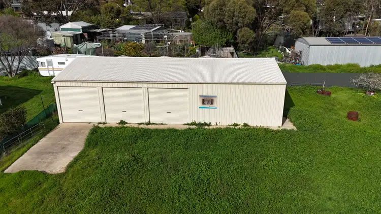17 Nott Street, Melrose SA 5483