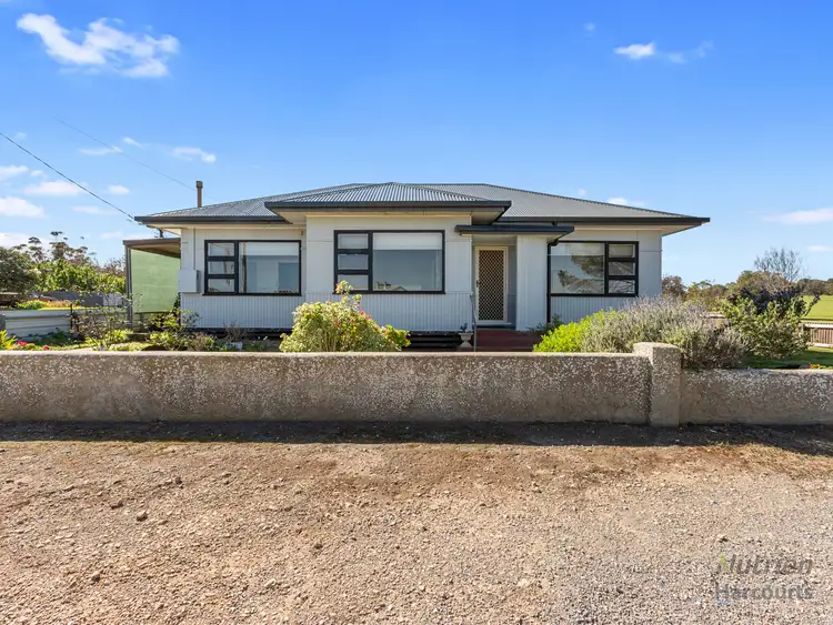 22 High Street, Curramulka SA 5580