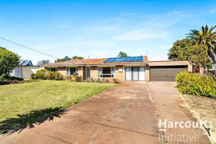 10 Dressler Way, Girrawheen WA 6064