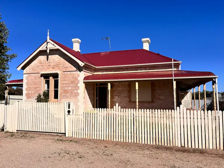 25 Pine Street, Peterborough SA 5422