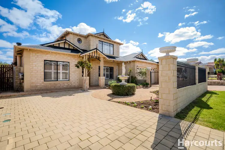 17 Merrang Circuit, Carramar WA 6031