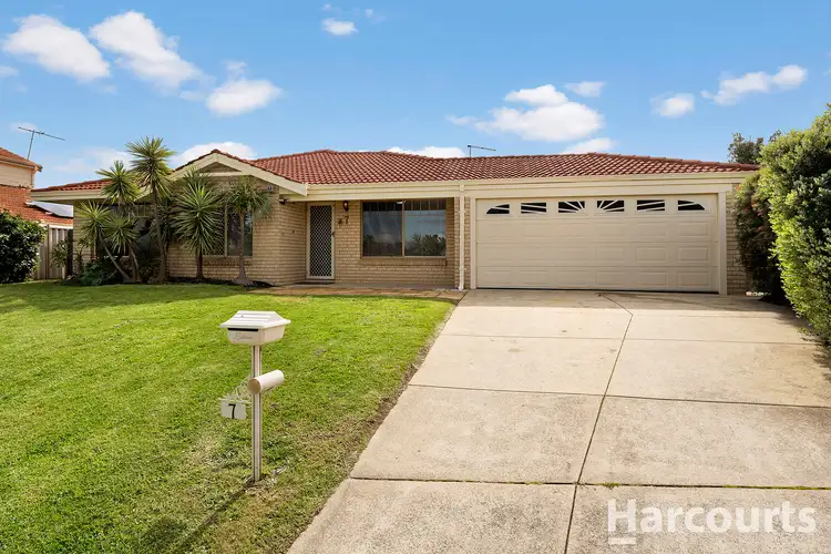 7 Nutans Court, Halls Head WA 6210