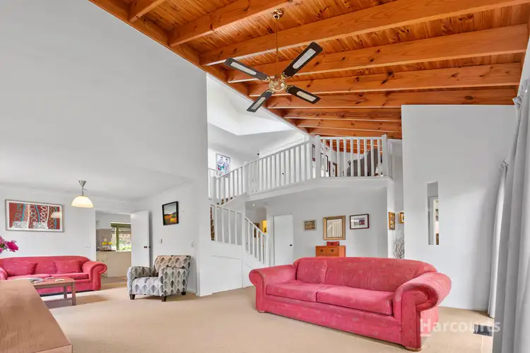 5 Oxford Grove, Vermont South VIC 3133