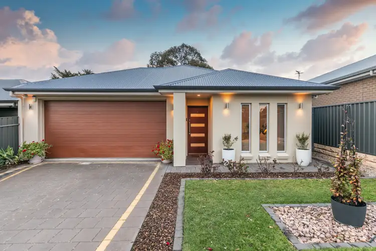 17 Weld Crescent, Mount Barker SA 5251