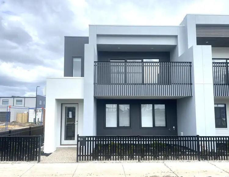 23 Pitton Walk, Donnybrook VIC 3064