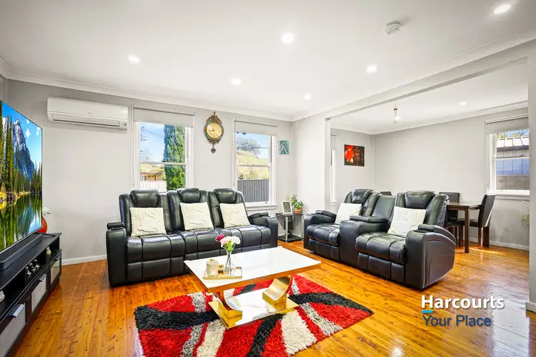 Main view of Homely house listing, 3 Leyte Avenue, Lethbridge Park NSW 2770