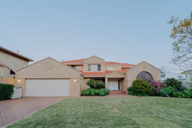 24 Troy Street, Applecross WA 6153
