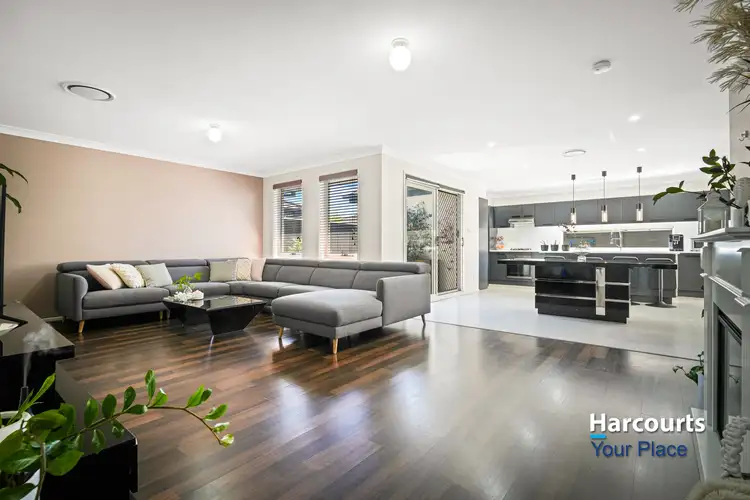 10 Voller Street, Ropes Crossing NSW 2760