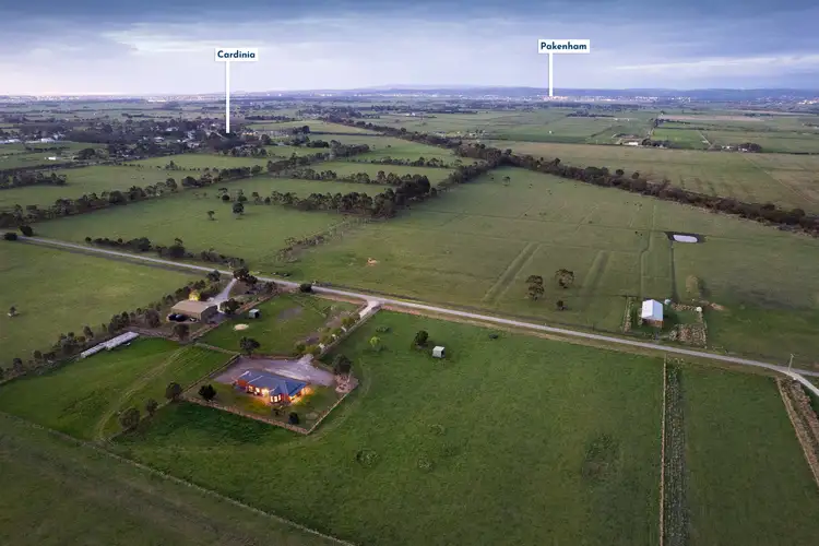 40 Bloomfield Lane, Cardinia VIC 3978