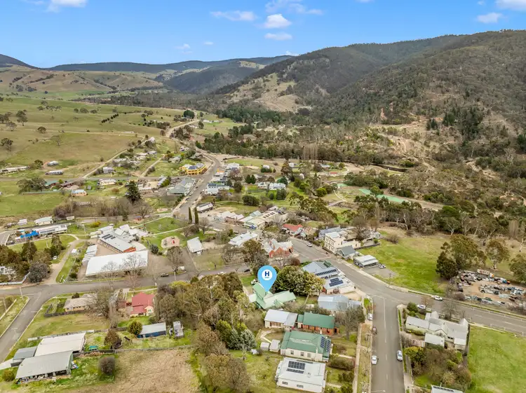 4 Sebastopol Hill Road, Omeo VIC 3898
