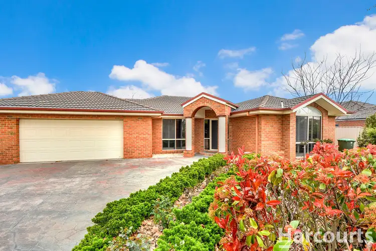 5 McTavish Boulevard, Horsham VIC 3400
