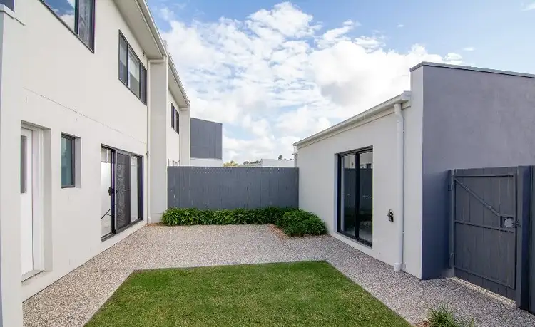 Seventh view of Homely townhouse listing, 1/192 Greenacre Drive, Arundel QLD 4214