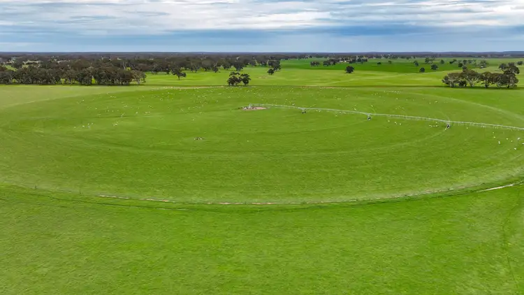 "Gum Park" 500 Rochow Wrays Road