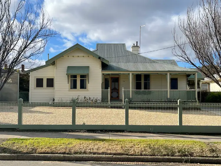28 Dundas Street, St Arnaud VIC 3478