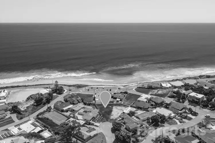 6B Sussex Place, Halls Head WA 6210