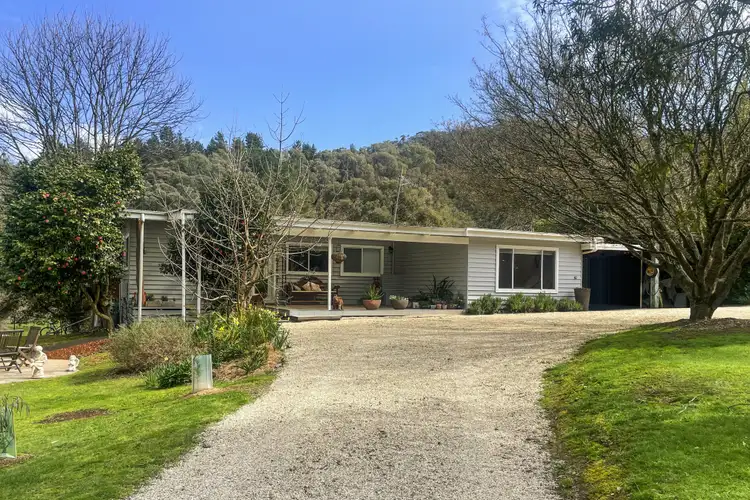 83 Jamieson-Licola Road, Jamieson VIC 3723