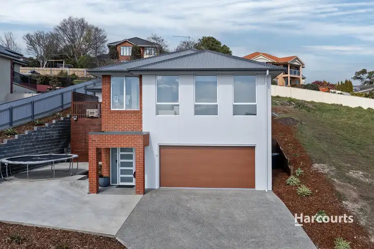 12 Stevens Place, Park Grove TAS 7320