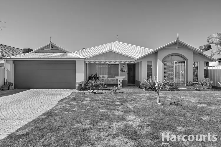 20 Ferncliffe Parkway, Meadow Springs WA 6210