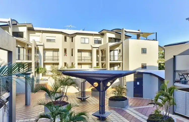 17/13 Vectis Street, Norman Park QLD 4170