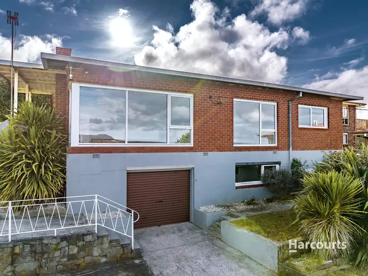 4 McGrath Street, Upper Burnie TAS 7320