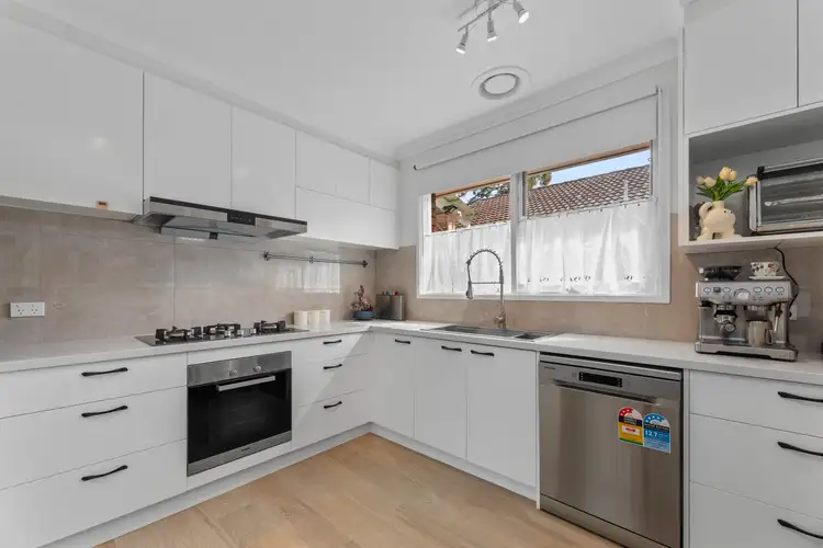 Fourth view of Homely house listing, 5 Woodleigh Crescent, Vermont South VIC 3133