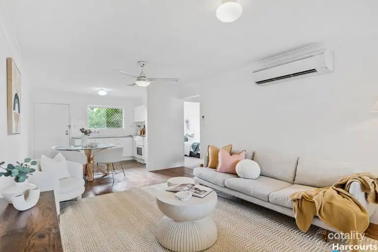 Main view of Homely unit listing, 3/35 Smallman Street, Bulimba QLD 4171