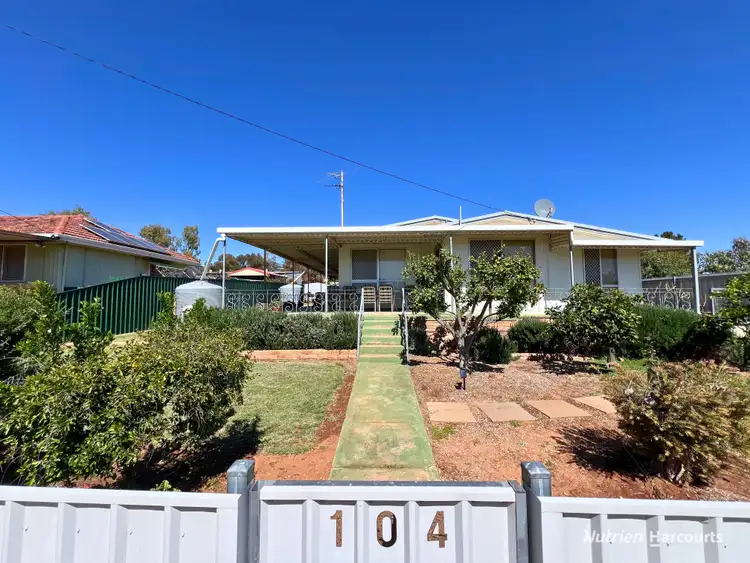 104 Altair Street, Southern Cross WA 6426