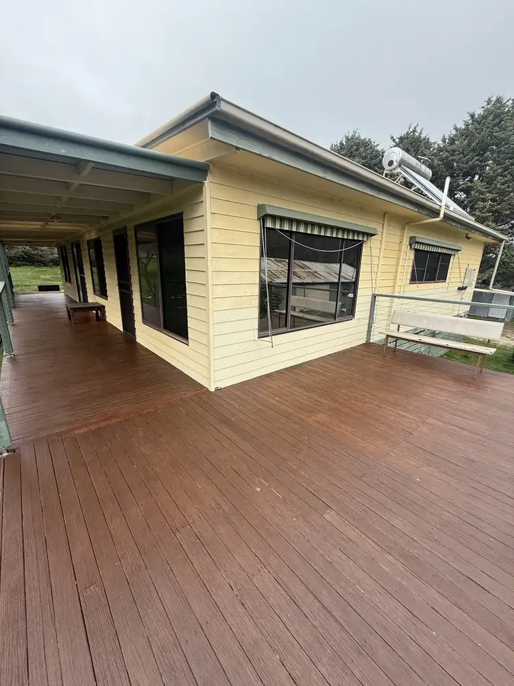 2115 Highlands Road, Whiteheads Creek VIC 3660