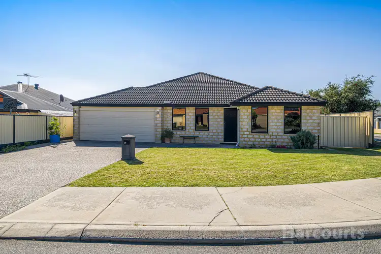 25 Kurnalpi Turn, Wanneroo WA 6065