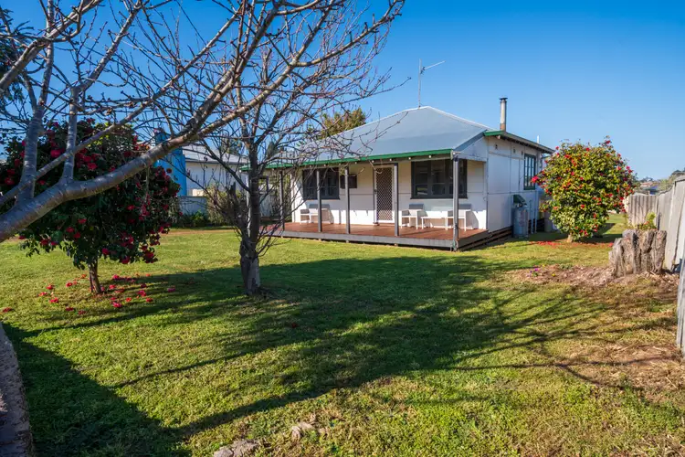 32 Clarke Street, Manjimup WA 6258