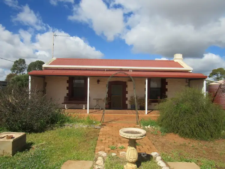 35 Watkins Road, Peterborough SA 5422