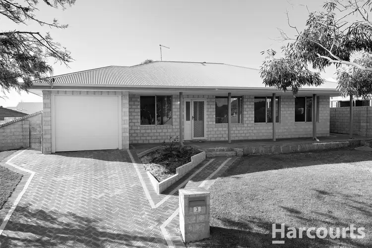 3 Woodlands Road, Golden Bay WA 6174