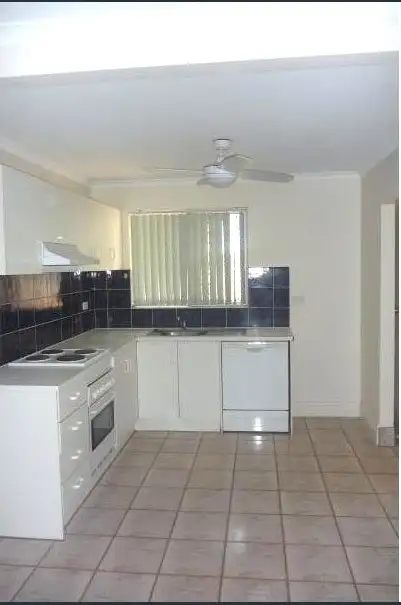 Fifth view of Homely house listing, 7/8 Lovegrove Drive, Araluen NT 870