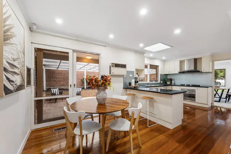 Third view of Homely house listing, 2 Shearers Court, Vermont South VIC 3133