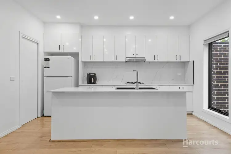 Fourth view of Homely townhouse listing, 2/10A Gordon Street, Croydon VIC 3136