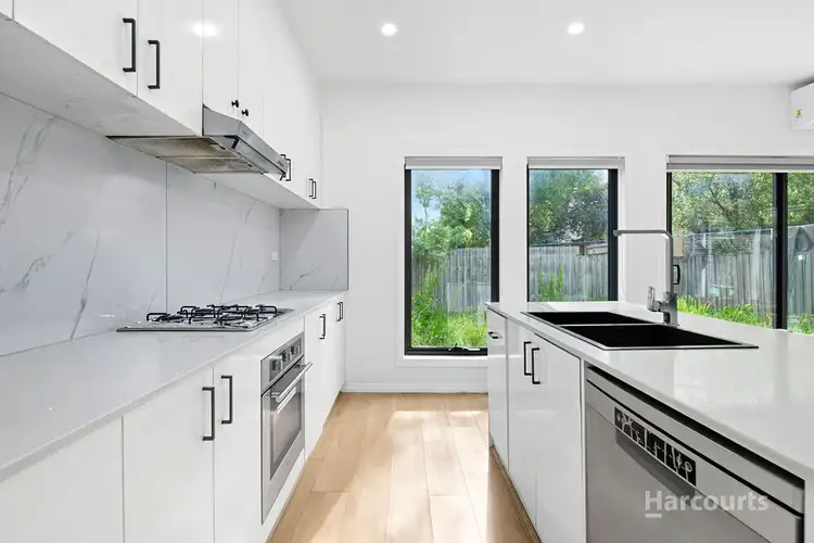 Fifth view of Homely townhouse listing, 2/10A Gordon Street, Croydon VIC 3136