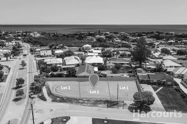 30 Lindley Road, Halls Head WA 6210