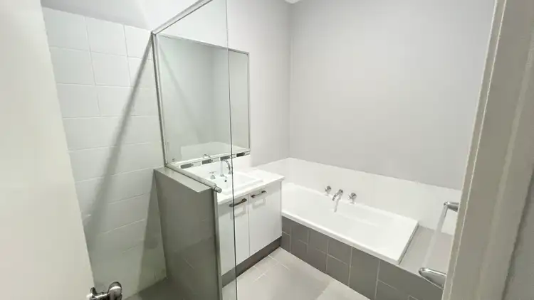 Fifth view of Homely house listing, 4 Cheyne Way, Caversham WA 6055