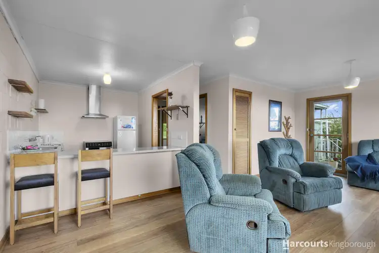 Sixth view of Homely unit listing, 1/236 Roslyn Avenue, Blackmans Bay TAS 7052