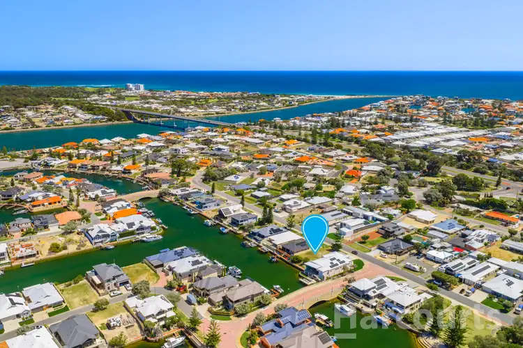 33 Queen Parade, Wannanup WA 6210