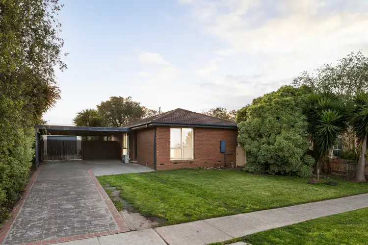 18 Michelle Drive, Hastings VIC 3915